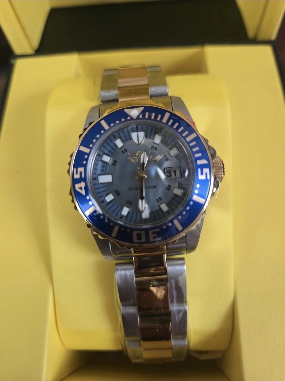2961 Invicta Swiss Ronda 585 Caliber Pro Diver Watch with Blue Dial Womens 30mm